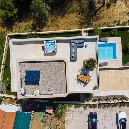 Ljubac Villa